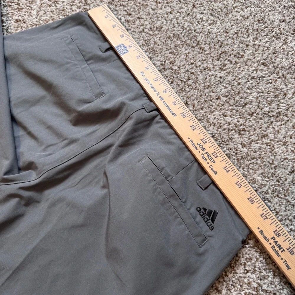 Adidas Ultimate 365 Golf Pants 34x30 Gray‎ Lightweight Performance Athletic Fit